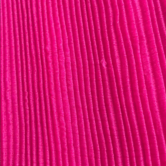 Fun flirty summer skirt ! - Picture 5 of 7